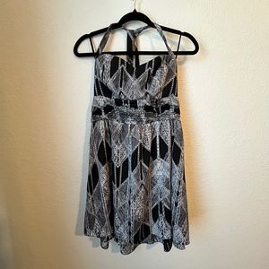 NWT Guess mini dress black and white size 8 w11.00